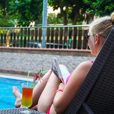 Szálloda Kleopatra Ada Alanya