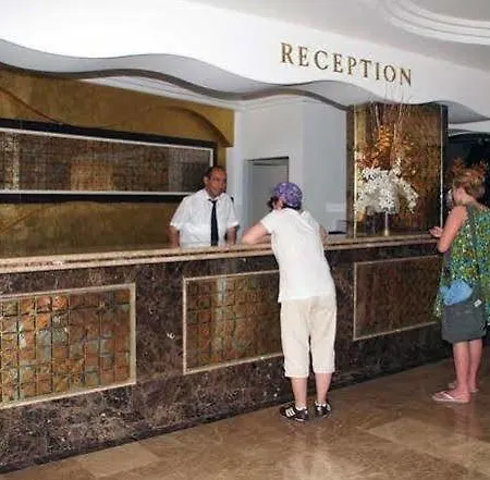 Kleopatra Ada 3* Alanya