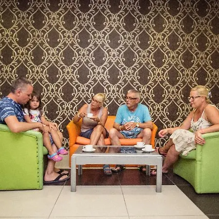 Kleopatra Ada Szálloda 3*