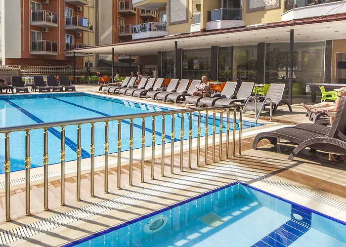 Kleopatra Ada 3* Alanya