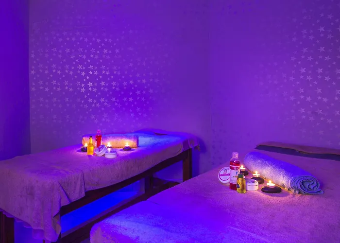 Kleopatra Ada Szálloda