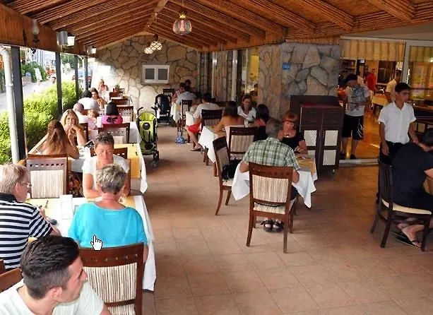 Kleopatra Ada Szálloda