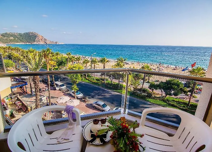 Kleopatra Ada Hotell