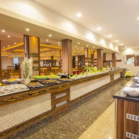 فندق Kleopatra Ada 3*