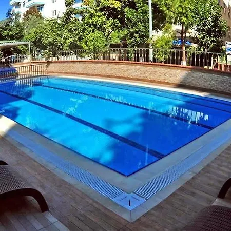 Hotel Kleopatra Ada 4*
