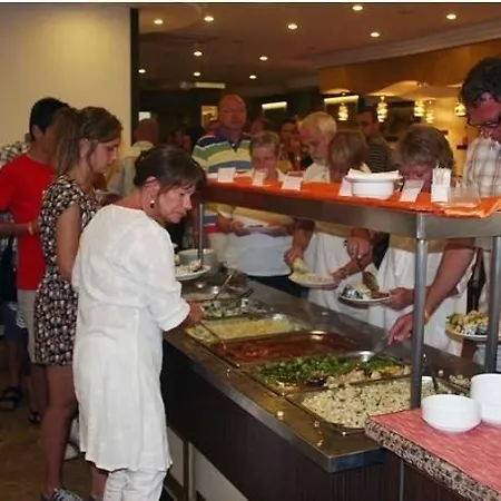 Hotel Kleopatra Ada 4*